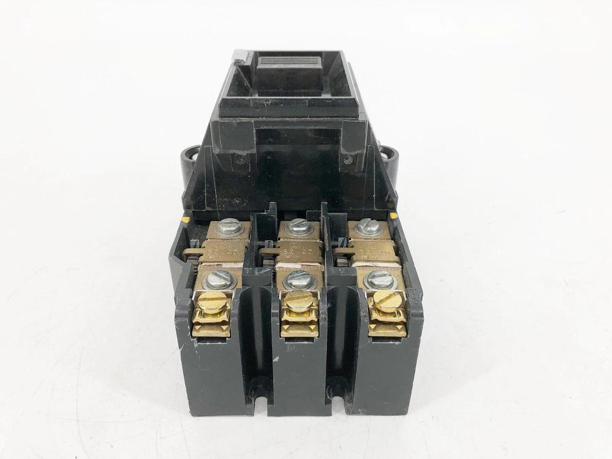 Used Square D 2510MBO2 Manual Non-Reversing Starter 575VAC 5HP Size M-0