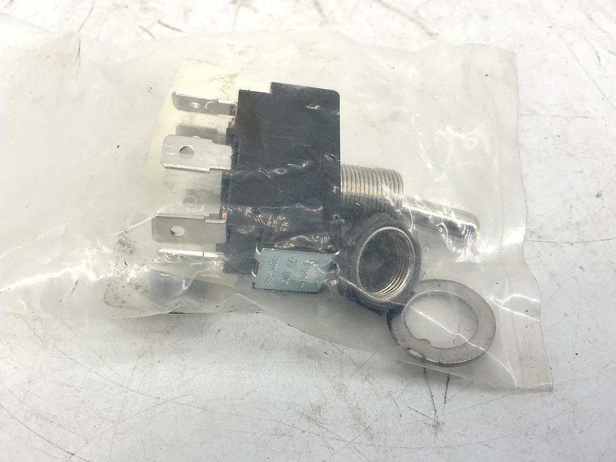 New Federal Signal K8590287A Ser 80K Toggle Switch 6-Pin 1-1/2HP 10A 125/250VAC