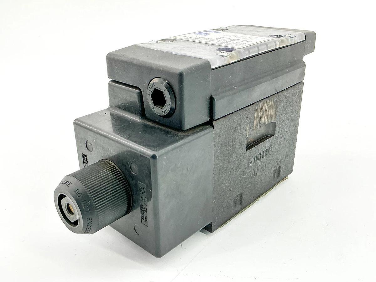 New Continental Hydraulics VSD05M-1A-GB-61L-A Solenoid Valve 4600PSI 220V 265255