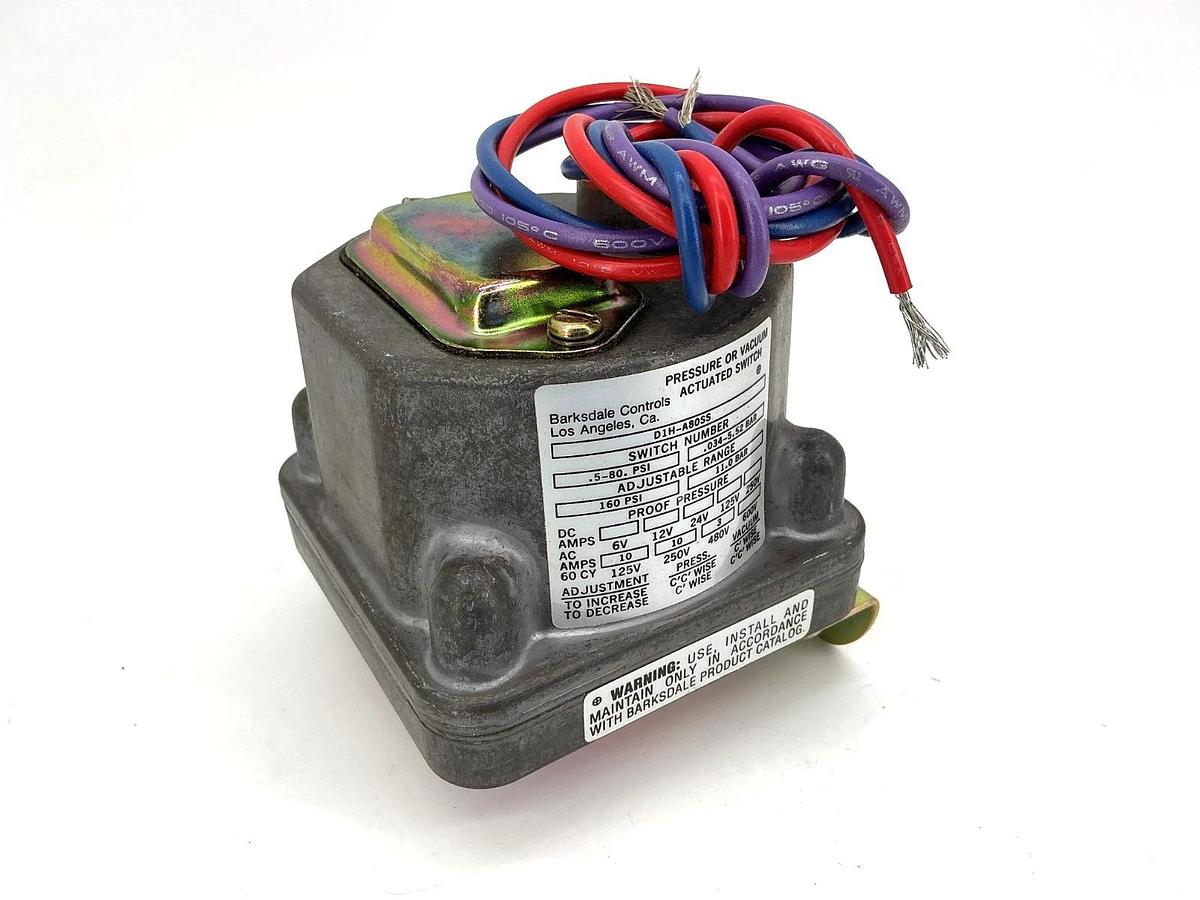 New Barksdale D1H-A80SS Pressure or Vacuum Actuated Switch Adj Range 0.5-80PSI