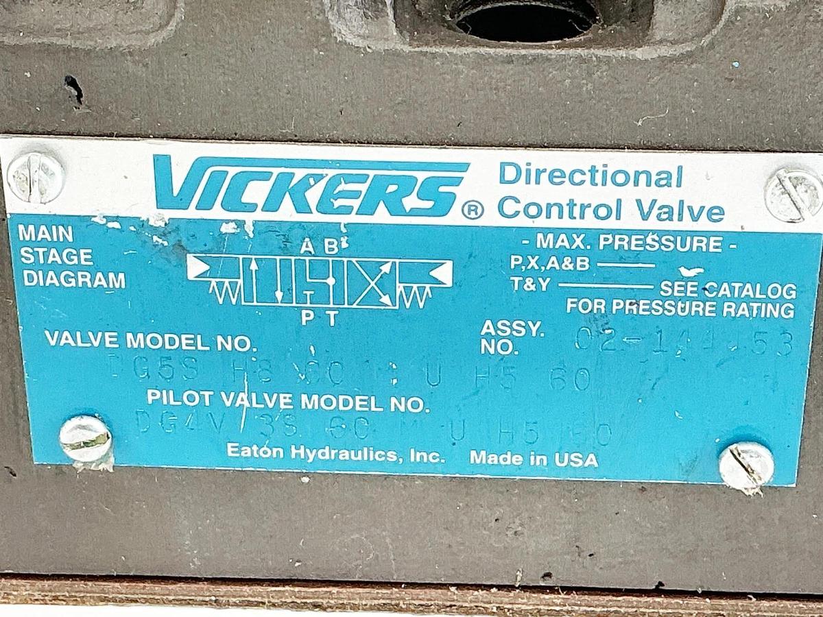 Vickers/Benchmark DG5S-H8-60-M-U-H5-60 Solenoid Valve 24VDC 02-144453 - No Box