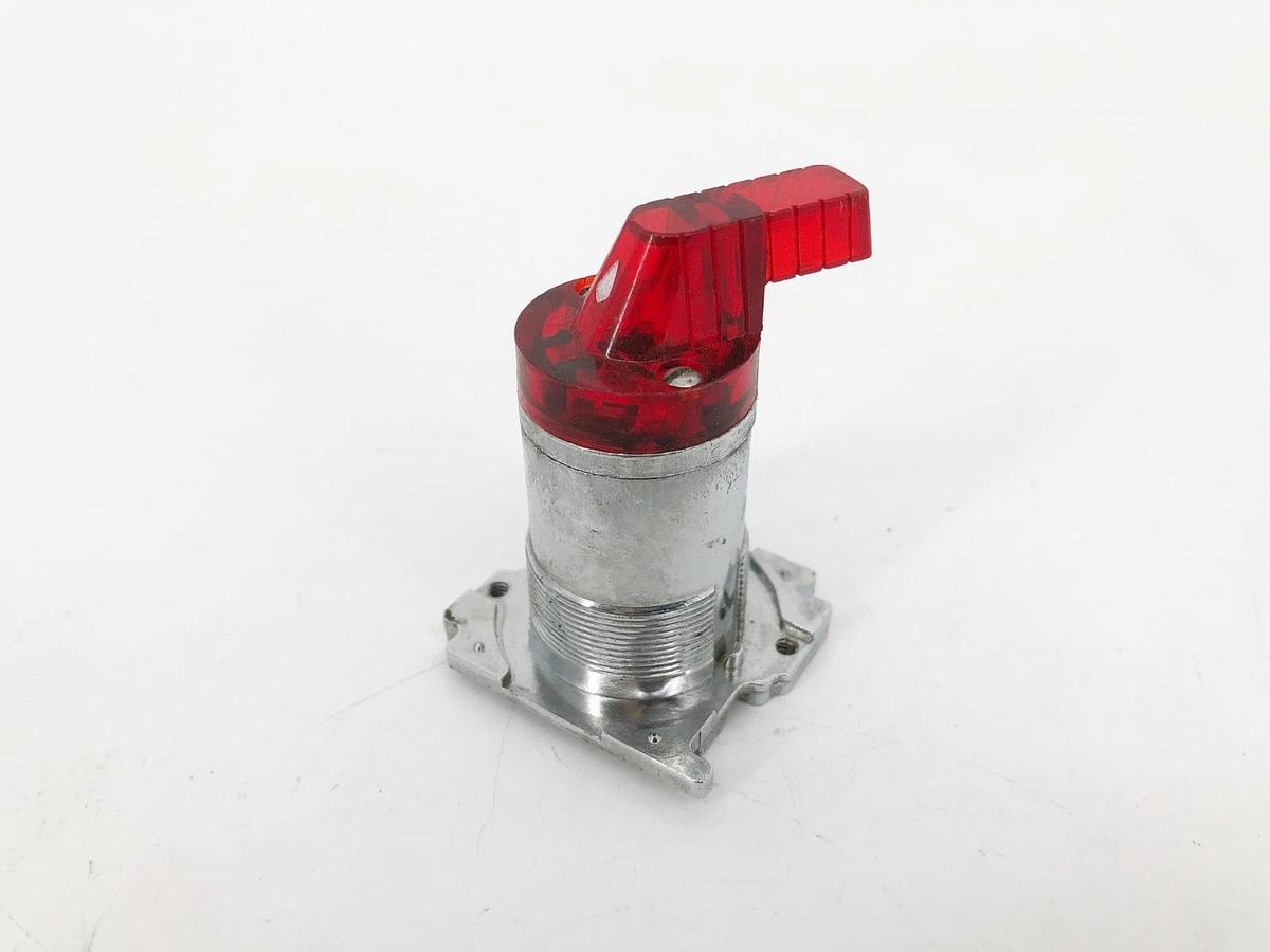 Used Lot of 15 Misc. Cutler Hammer Selector Switches 10250T (Body Only)