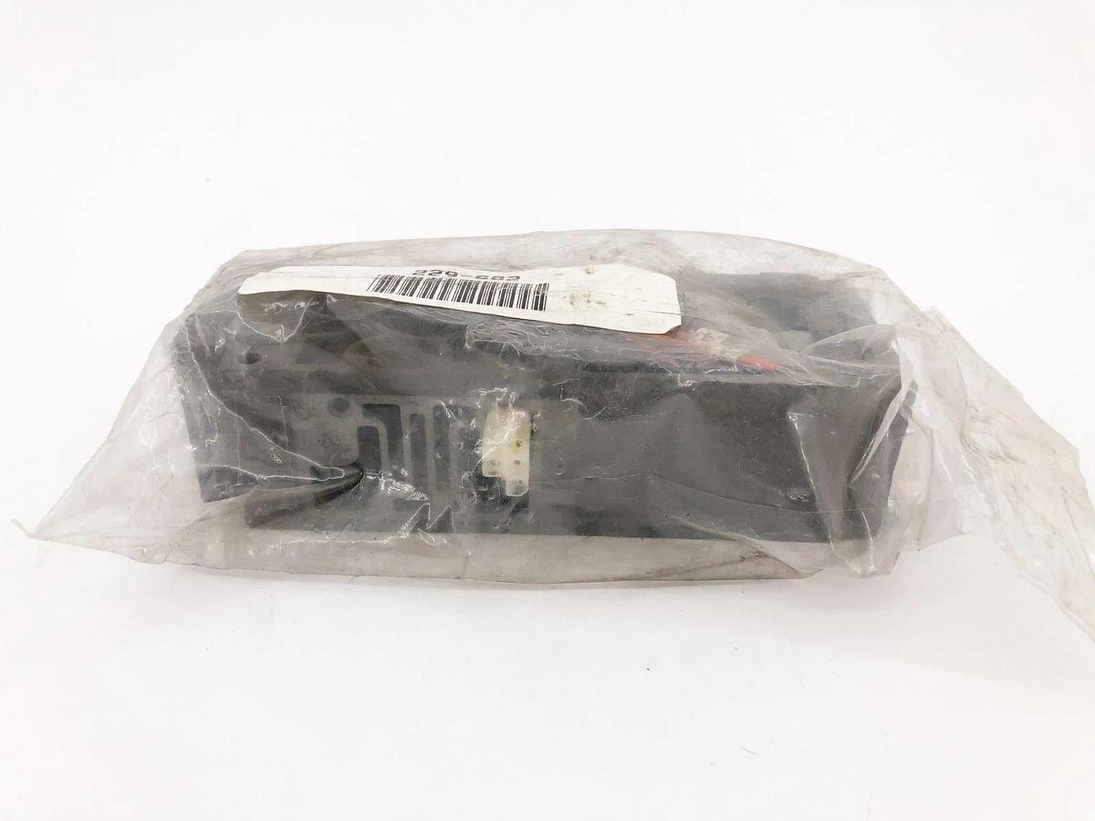 New Numatics 229-682 Valve Base
