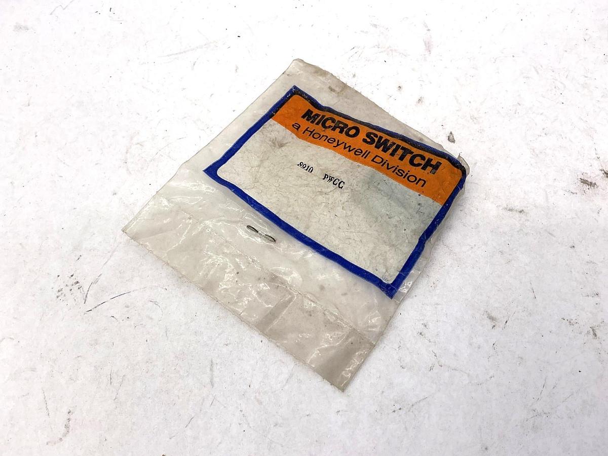 New Honeywell PWCC Micro Switch Contact Block 1.2-7.5A 120V 8910