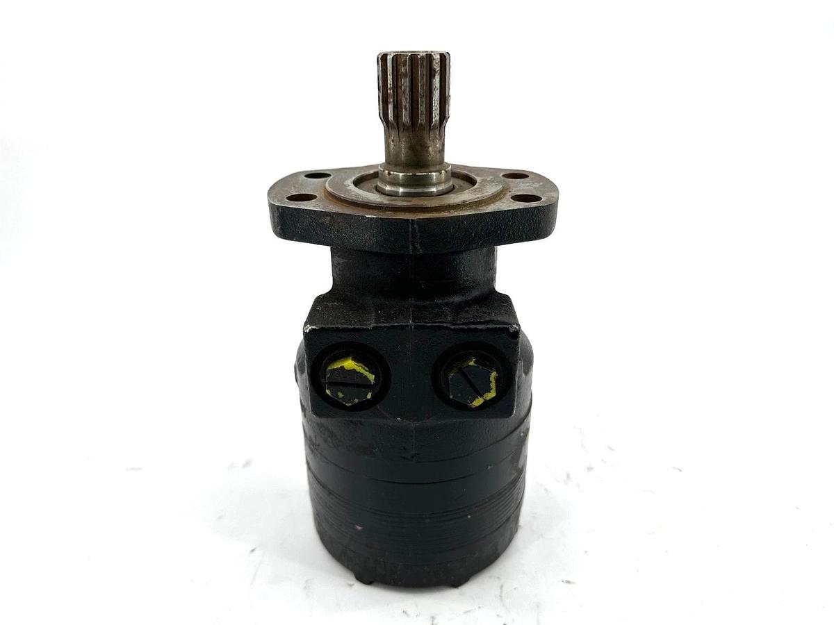 New Ross TORQMOTOR MB100105AAAB Hydraulic Motor 1.245" OD - No Box