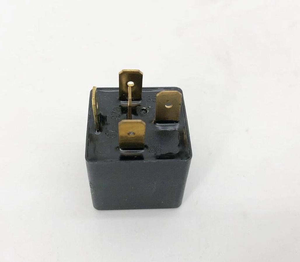 Lot of 6 New Tyco Electronics 0-1432874-1 Relays 24VDC