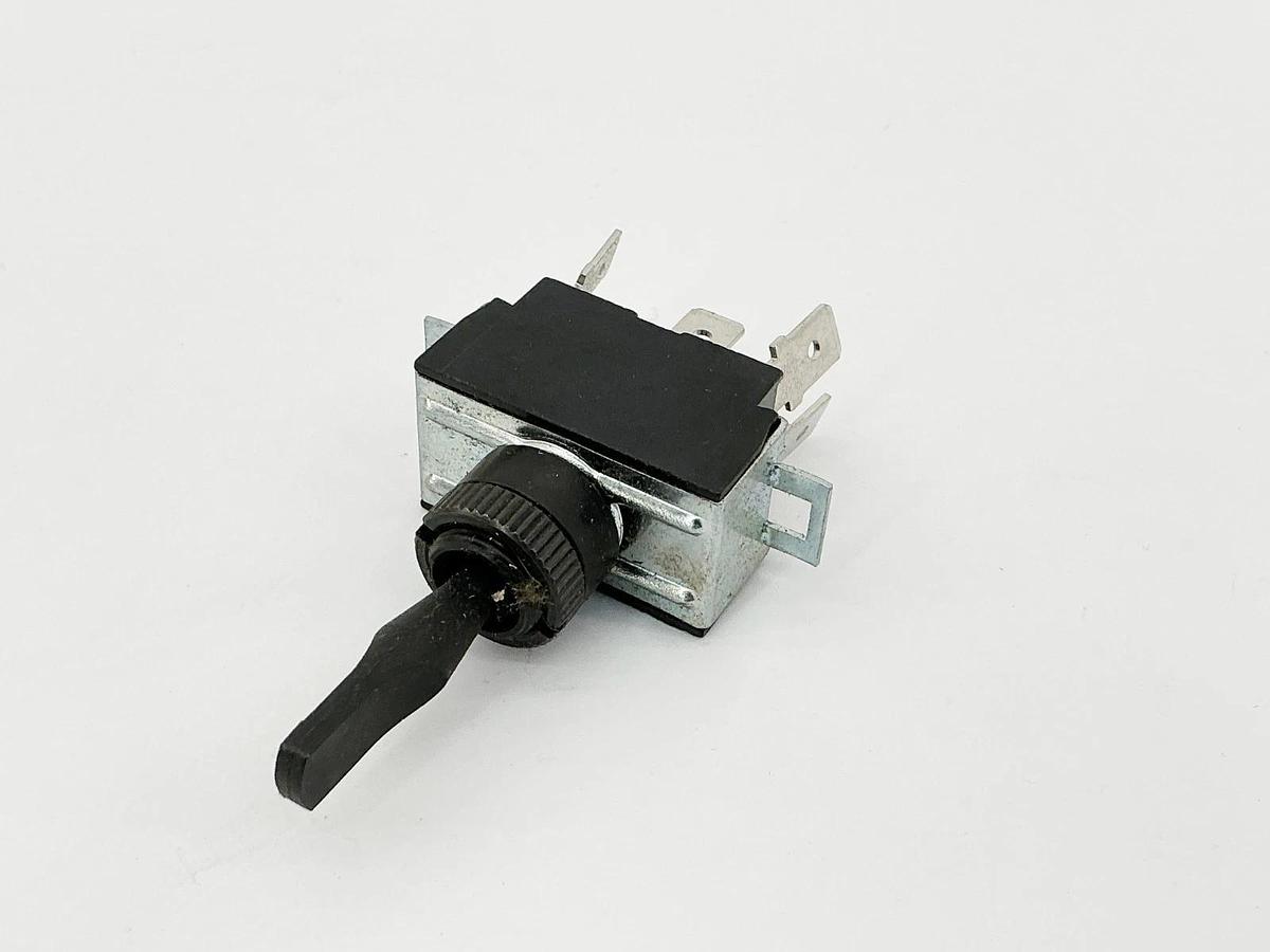 New Cole Hersee 59024-36 Toggle Switch 3 Position