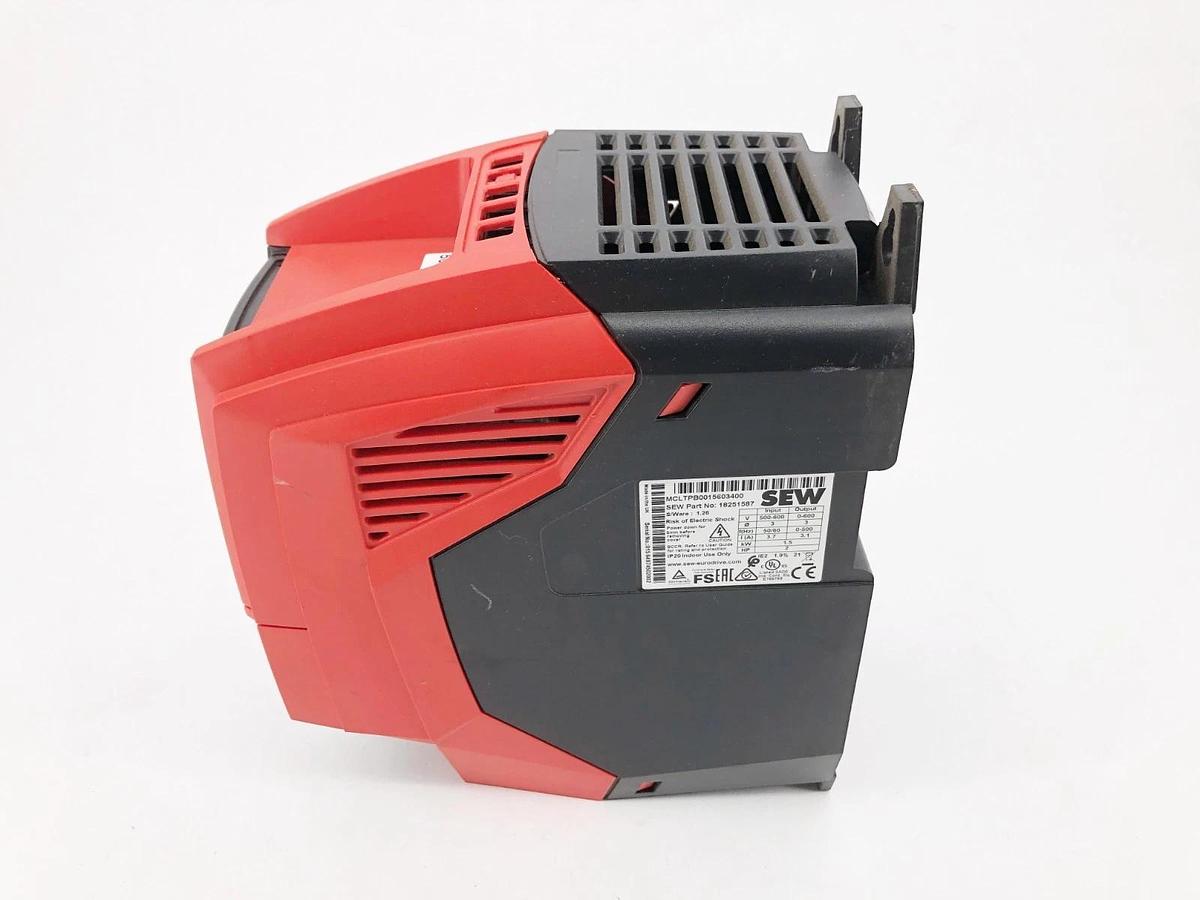 New SEW Eurodrive MCLTPB0015603400 Frequency Inverter 1.5KW 500-600VAC - No Box