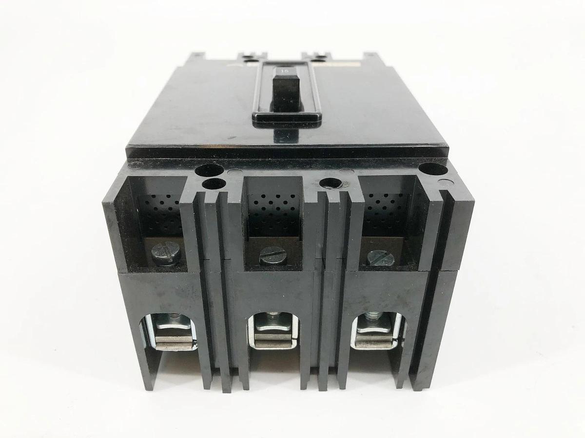 New Westinghouse FA3015 Circuit Breaker 15A 600VAC 3 Pole - No Box