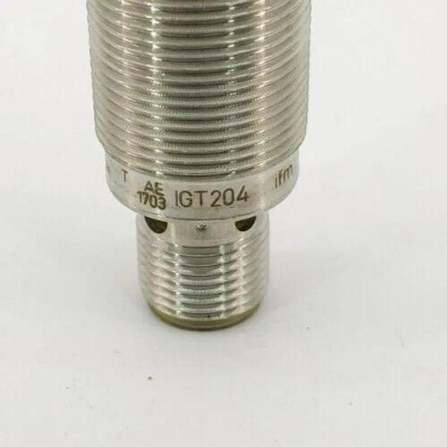 New IFM IGT204 Proximity Sensor 8mm Range PNP NC