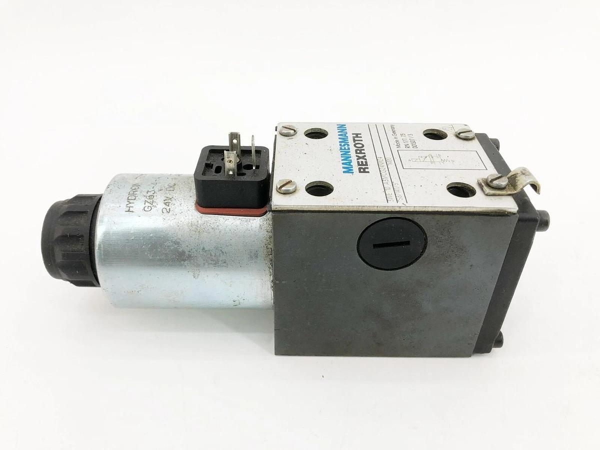 Used Rexroth 3WE10A31/CG24N9Z4 Directional Control Solenoid Valve 24VDC 587141/3