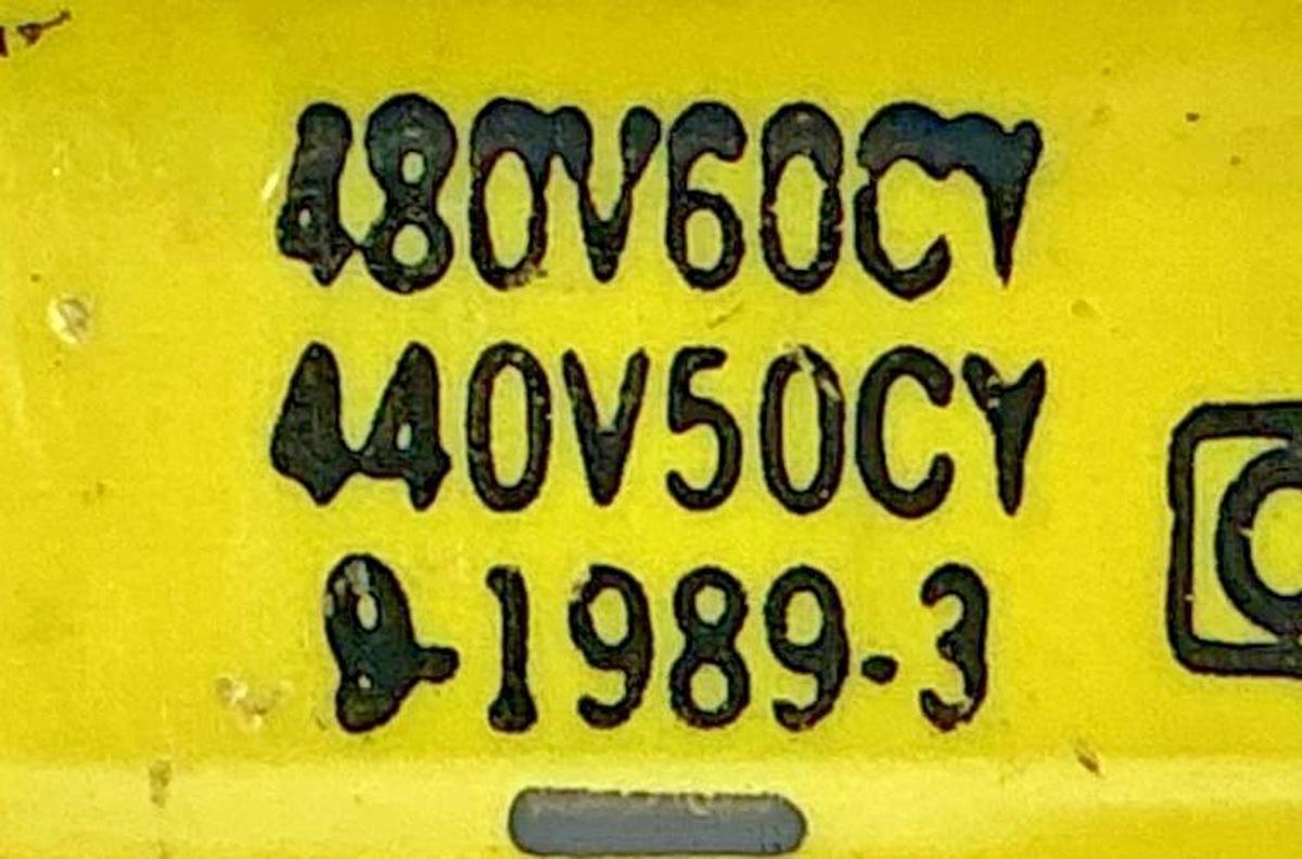 Used Cutler-Hammer D26MR40C Type M Relay 4-Pole 4NO 600V Coil 440/480V 50/60HZ D26MB
