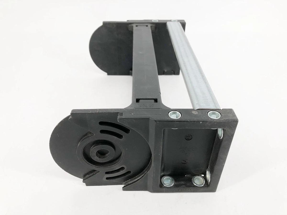 New Igus 151500.20 Tiewrap Mount Bracket - No Box