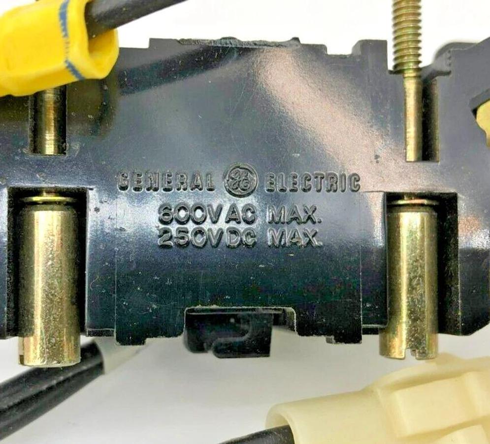 New GE General Electric FTNXA2 Off Light Kit