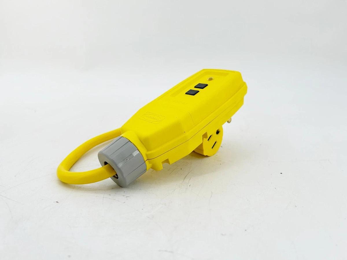 Hubbell GFPST1C Plug 15A 120V 1800W 60Hz 3R