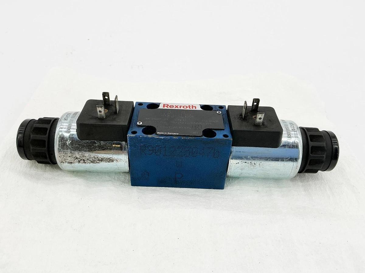 New Rexroth 3DREP 6 C-20/25EG24N9K4/M Directional Control Valve R900955887