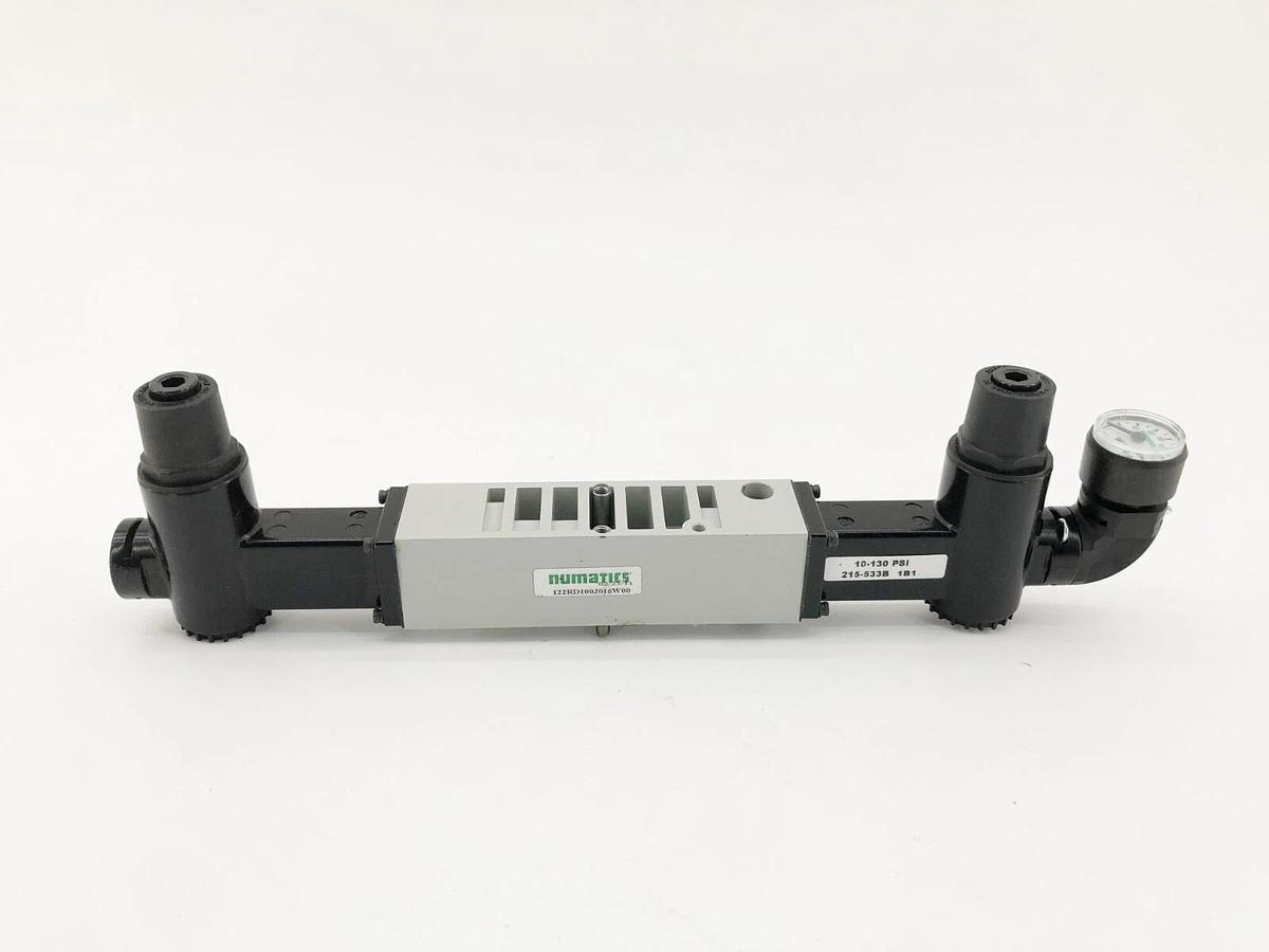 New Numatics 122RD100J016W00 Regulator 10-130psi 215-533B 1B1 - No Box