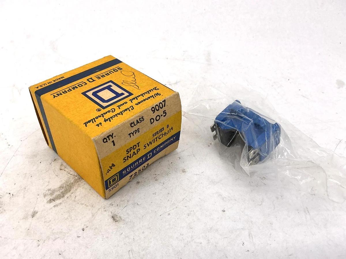 New Square D 9007DO-5 Ser B SPDT Snap Switch 9007DO5 72503