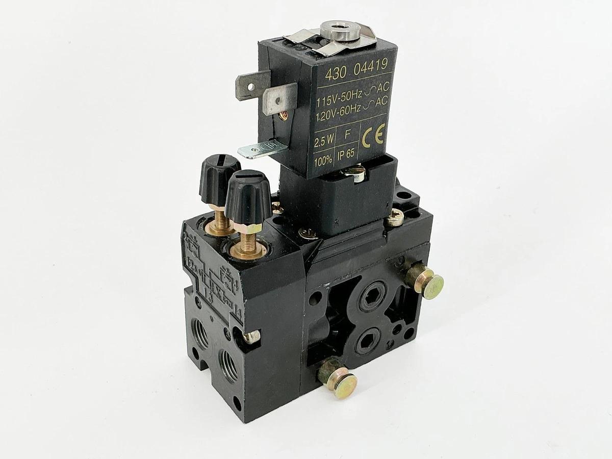 New Asco 26300008 Solenoid Valve 115/120V 50/60Hz - No Box