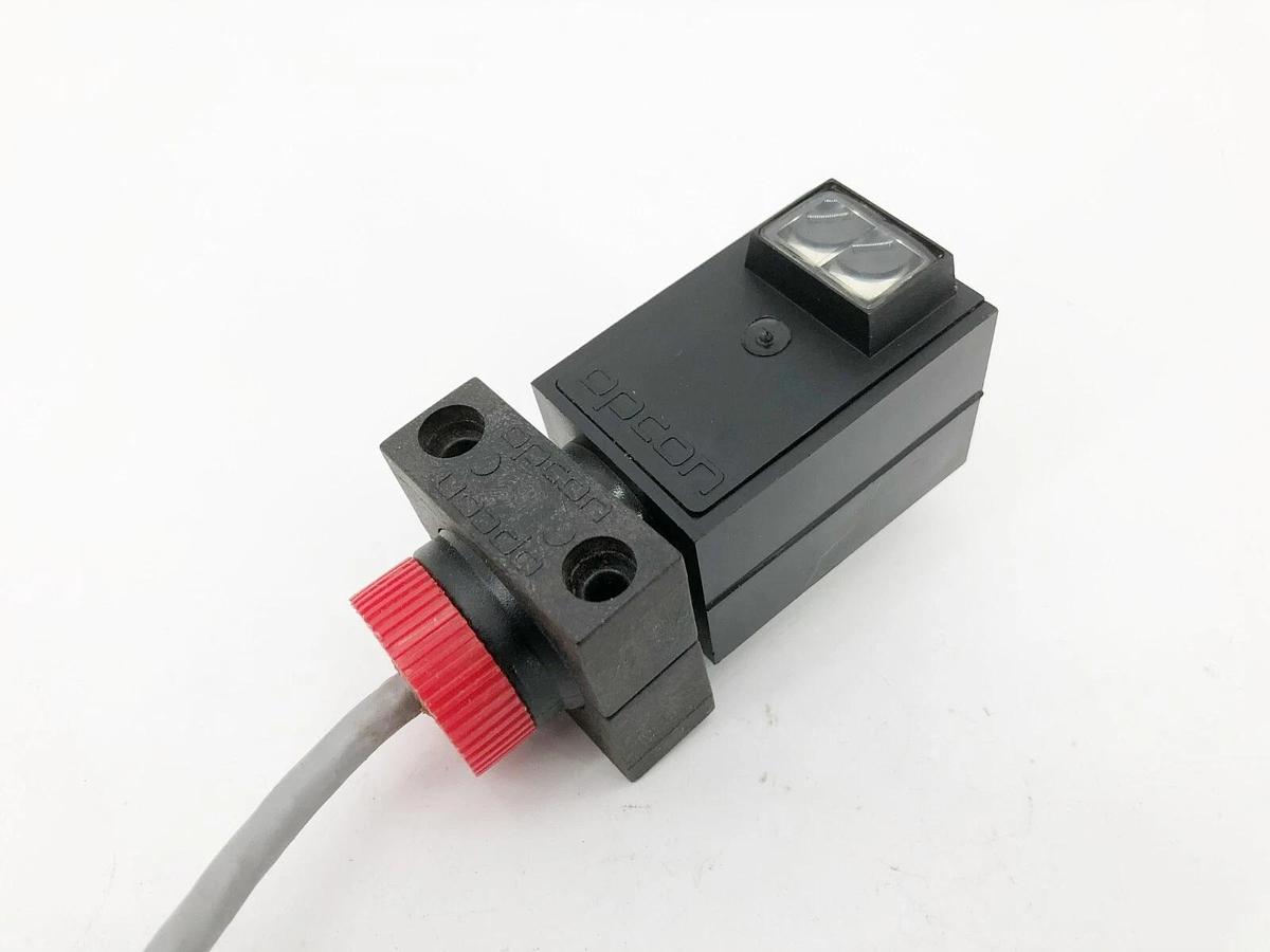 New Opcon 1351A-6511 Photoelectric Detector 115VAC 5VA