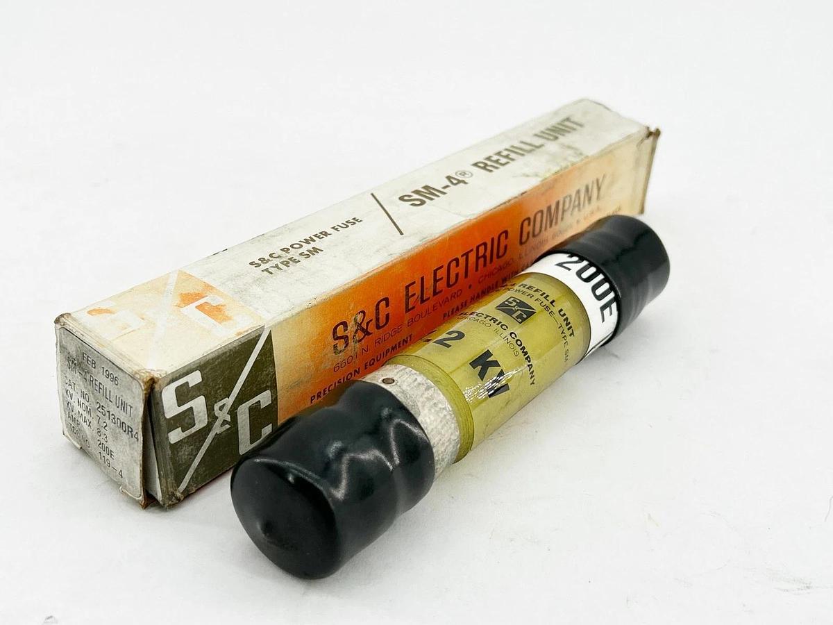 New S&C Electric 251300R4 Slow Speed Fuse SM-4 Refill Unit 7.2KV 200A