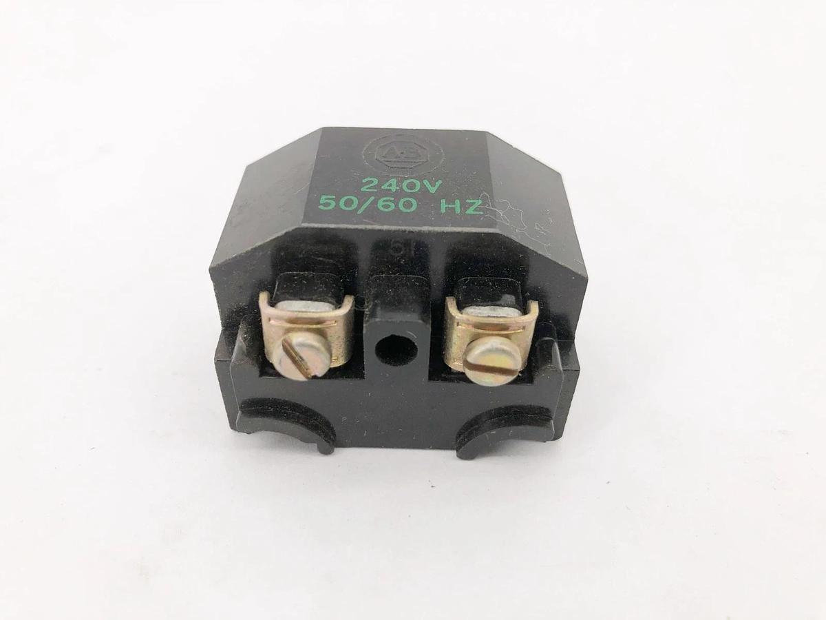 New Allen-Bradley 40171-002-02 Pilot Light Transformer 240V 50/60Hz - No Box