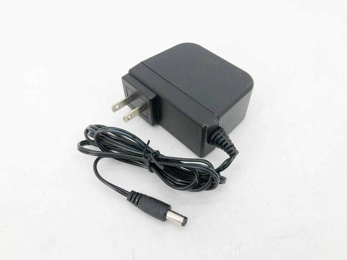 Lot of 3 New TR-AD1210 Power Adapters 100-240VAC 12VDC Out PS-D1215D