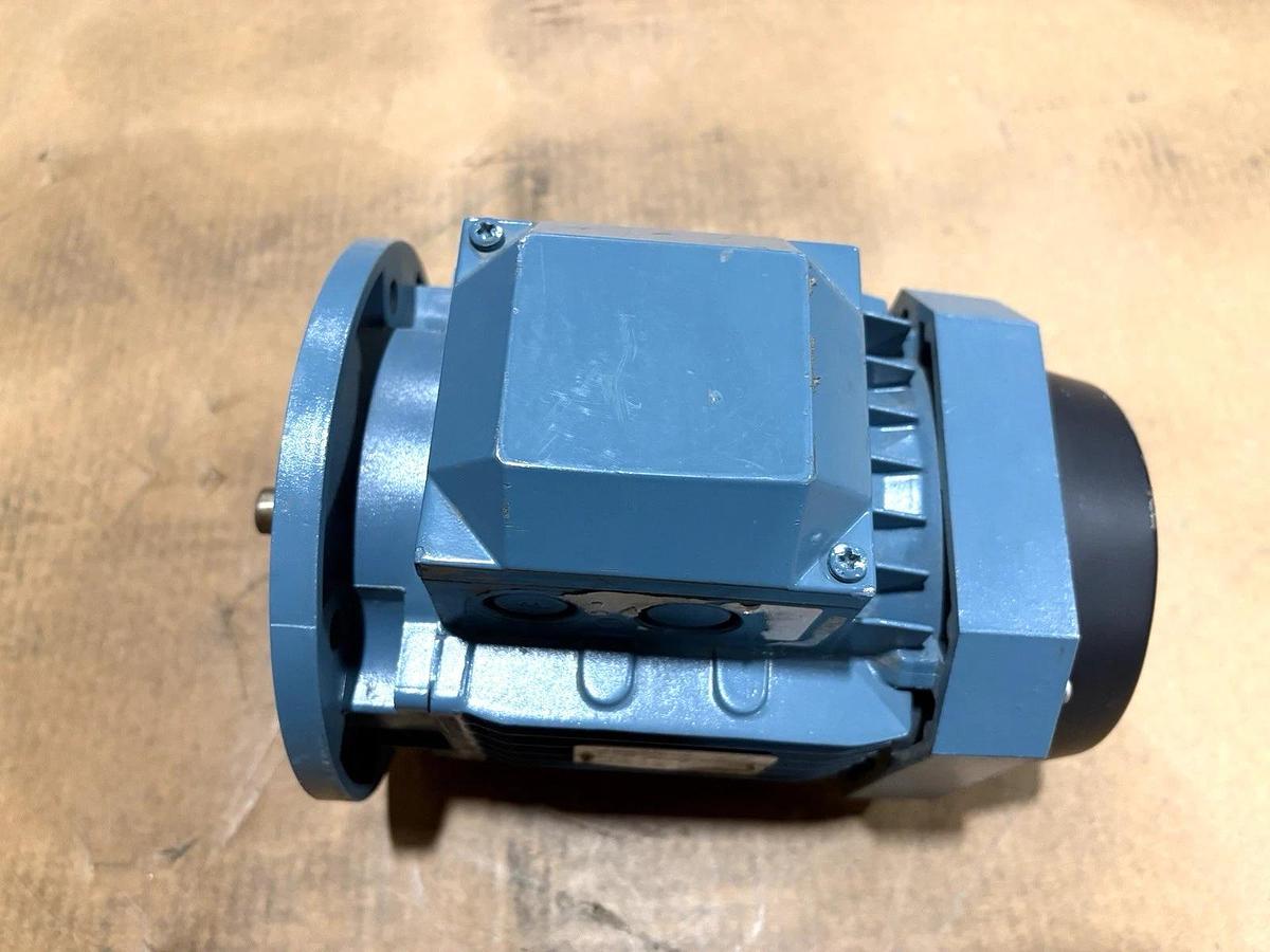 New ABB 3GVA072004-BSC M2VA71C-4 .65kW Electric Motor 240/480V 1690RPM