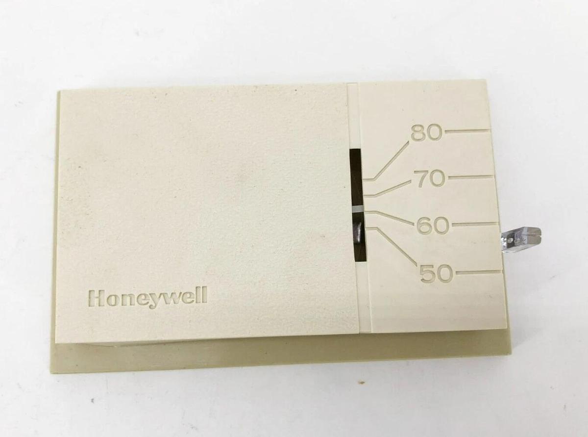 New Honeywell T810D-1003 Heating Stat Thermostat 24VAC 2E830