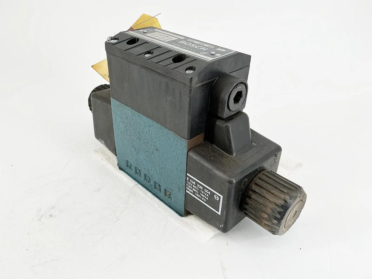 New Bosch 081WV10P1V1020KA115/60 D51 Directional Control Valve 4600PSI - No Box