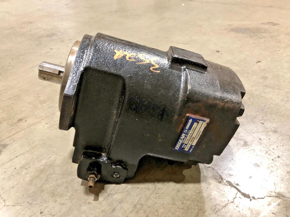 New Oilgear PVWJ-076-A1UV-LSAY-P-1NNSN Hydraulic Pump 1-1/4" Shaft