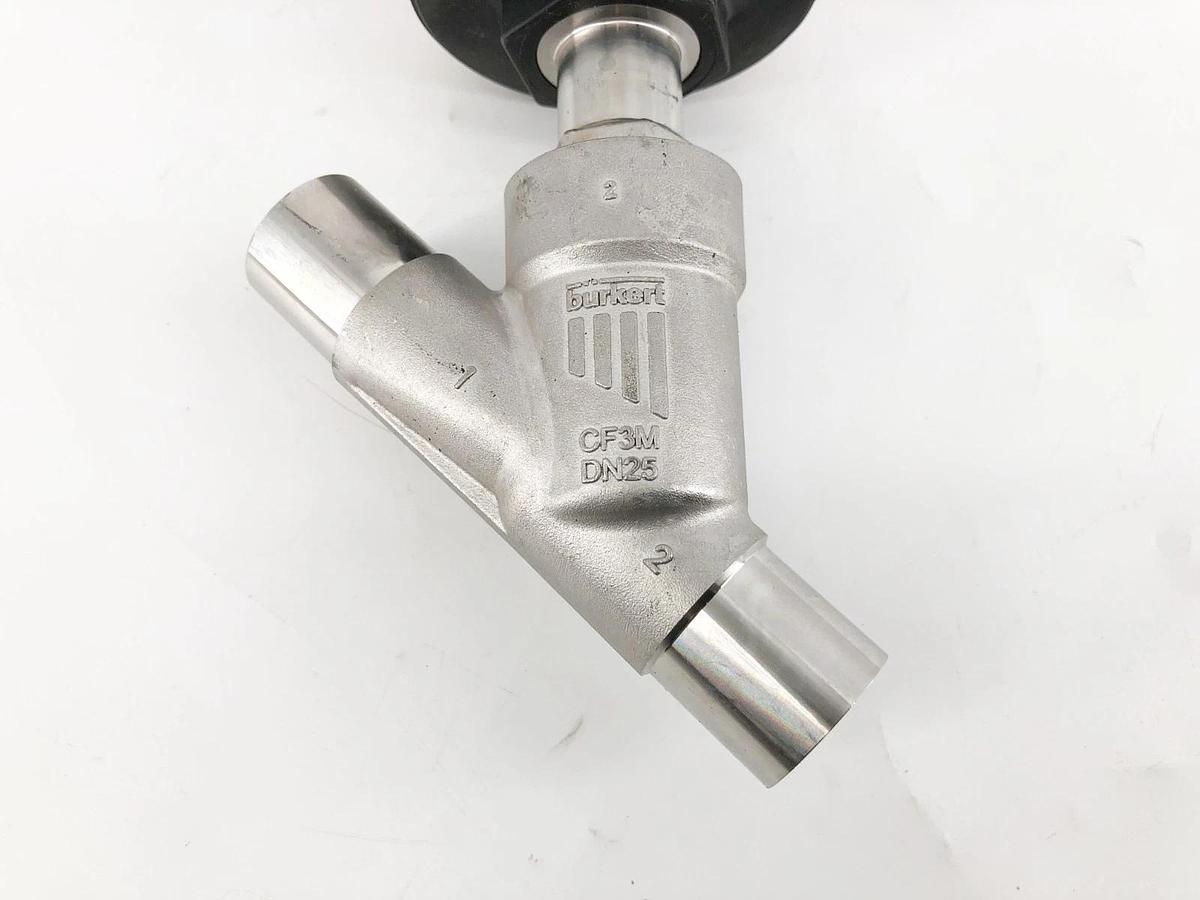 Used Burkert 2100A-PTFE-Kv18 Valve w/ 8691-E3-..-0PU02 Single Act Pilot 00186622