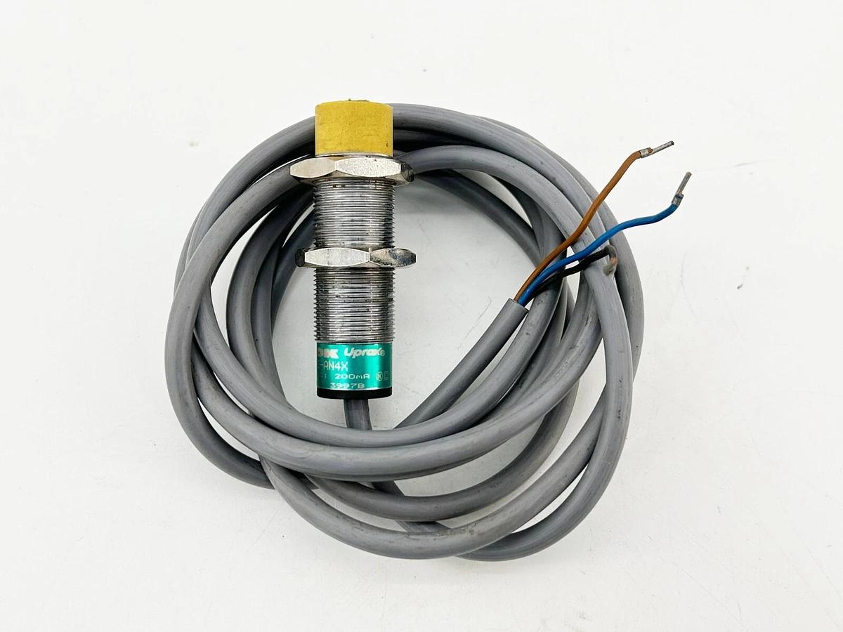 Used Turck NI12U-M18-AN4X Inductive Proximity Switch 12MM Range 10-65VDC 1 LED