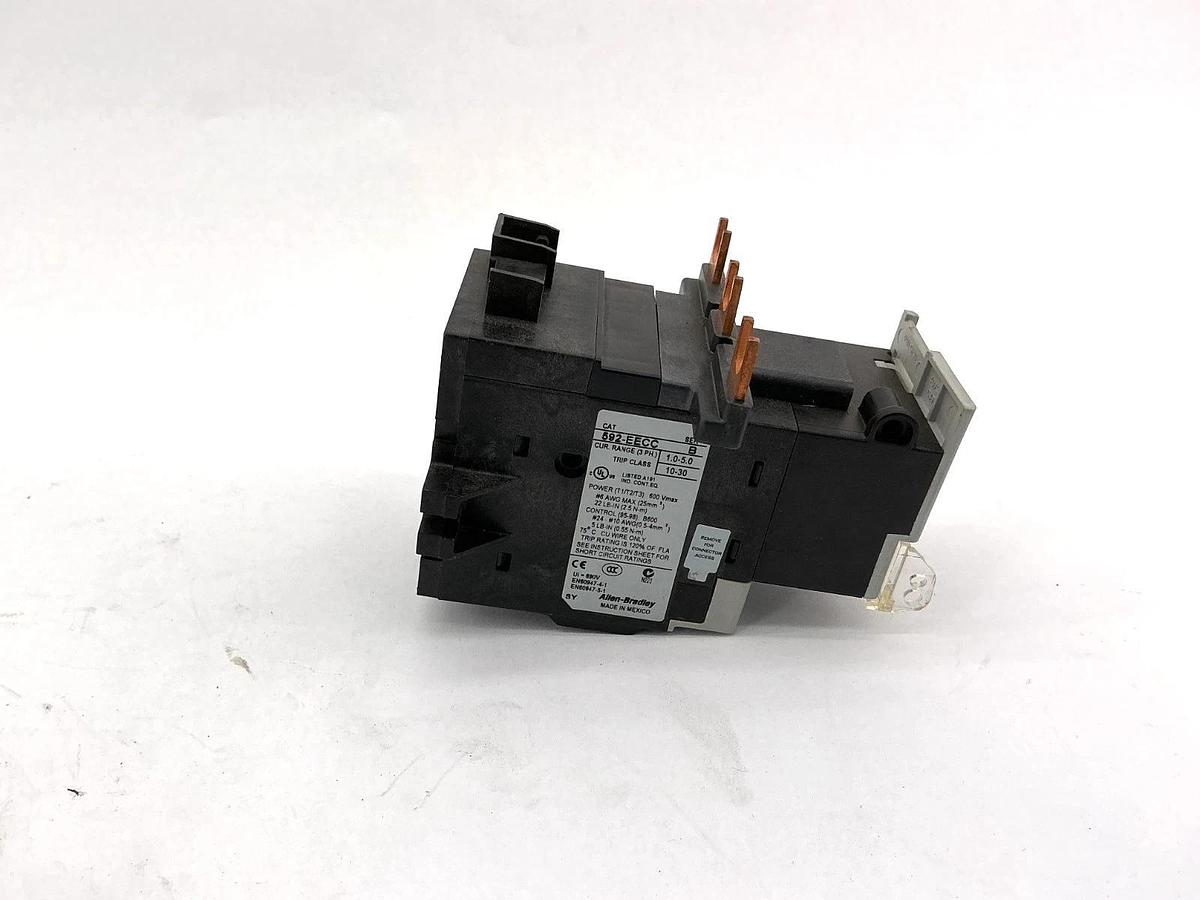 Used Allen Bradley 592-EECC Ser B Overload Relay 1.0-5.0A 3 Phase Missing Reset Cover