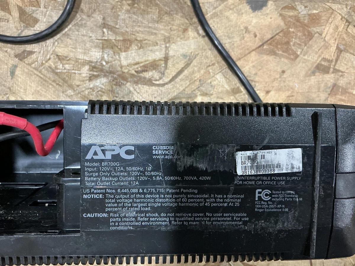 Used APC BR700G Uninterruptible Power Supply 12A 120V 50/60HZ MISSING BATTERY