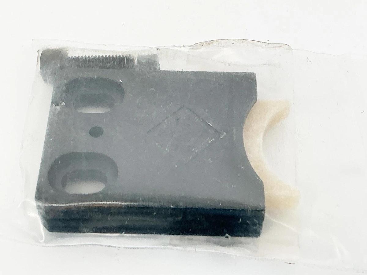 New Lot of 8 INA 087274868-0000-02 Contactor 27359988 F-618062.AB25#E