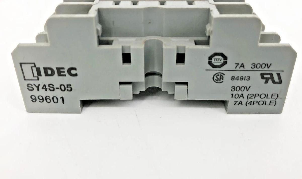Lot of 3 New Idec SY4S-05 Relay Socket Bases 300V - No Box
