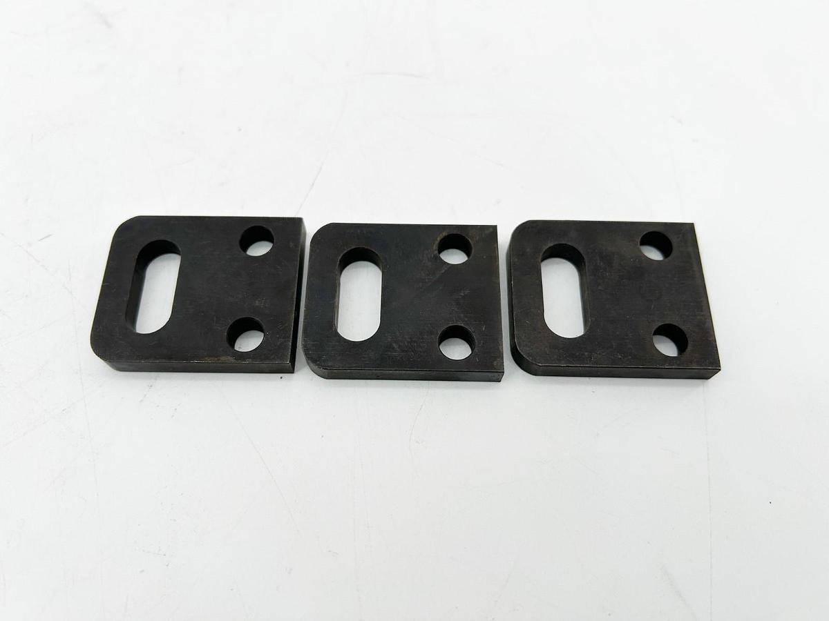 New Nexen 7185 Spring Retaining Bracket D/QFE - No Box