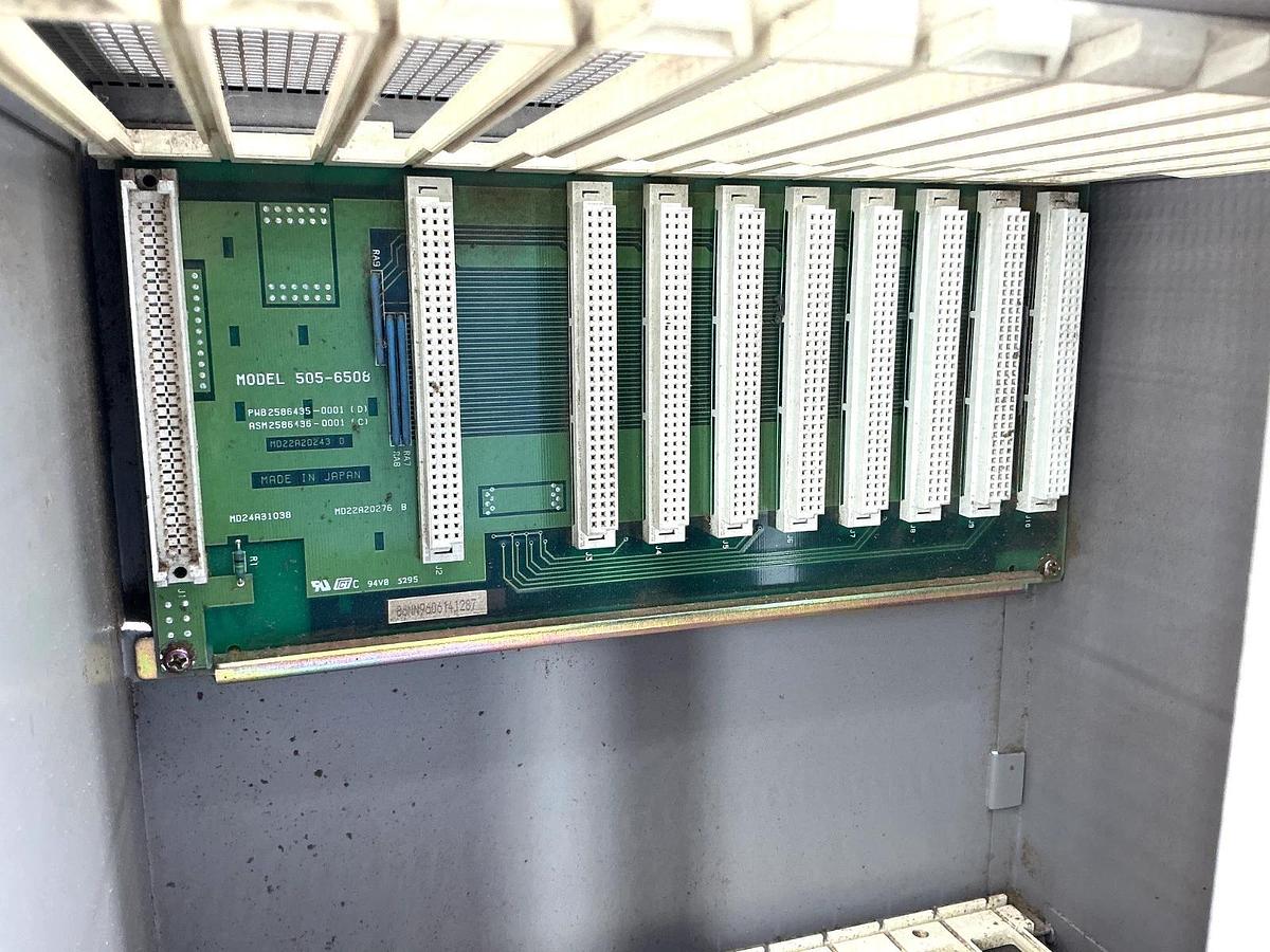 Used Siemens 505-6508 Mounting Rack Module PLC 8-Slots 5056508