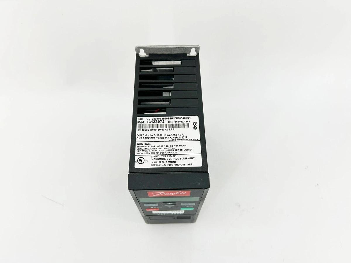 New Danfoss 131Z8972 Drive VLT2800 Series 0.37KW 0.5 HP 1x220-240V 50/60Hz