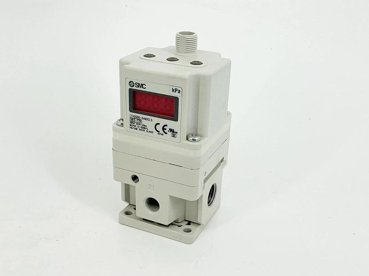 New SMC ITV2030-04F2CL5 Pneumatic Regulator 1/4" 24V