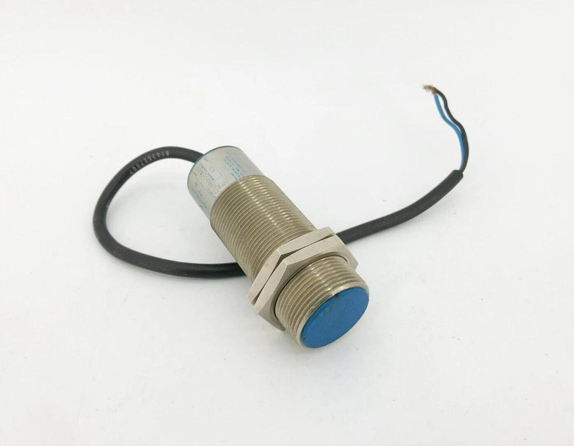 Used AB Allen Bradley 871C-C10A30-16 Ser. A Proximity Switch 10mm