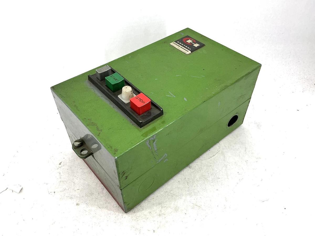 Used Cutler-Hammer C325KAL1 Enclosure w/ A10BG0 Ser A1 Starter 3Ph 18A 480V 50/60HZ