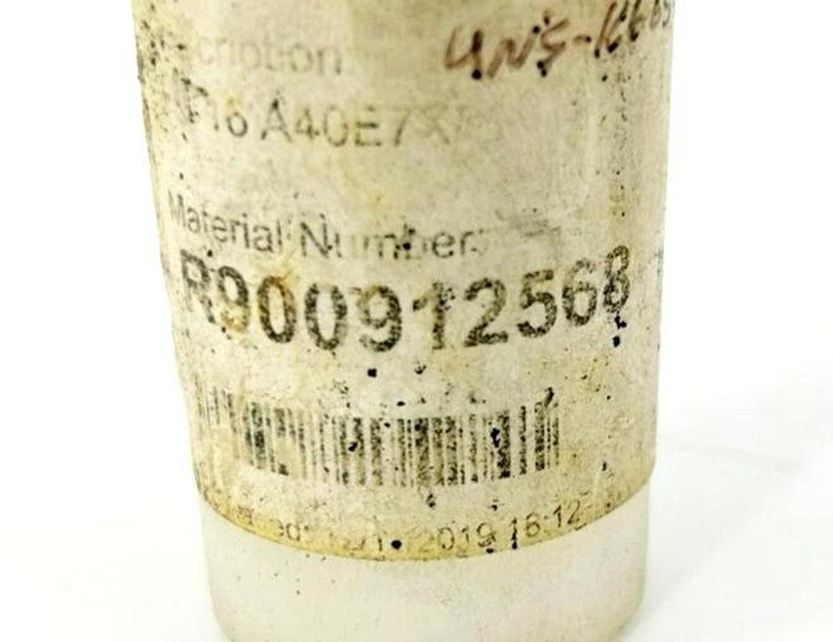 New Rexroth R900912568 Hydraulic Valve