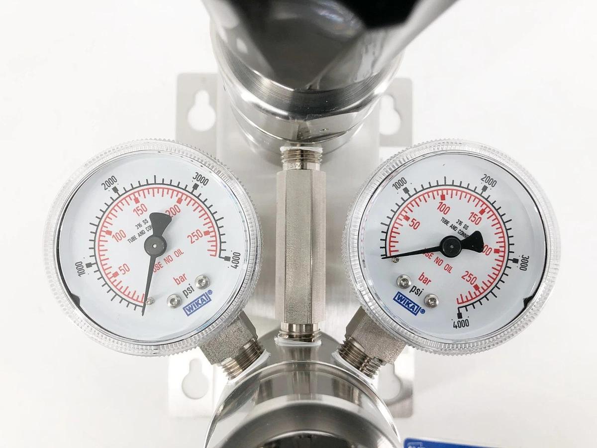 New Tescom CS-2263-241 Changeover Regulator 3500psi In 150psi Out - No Box