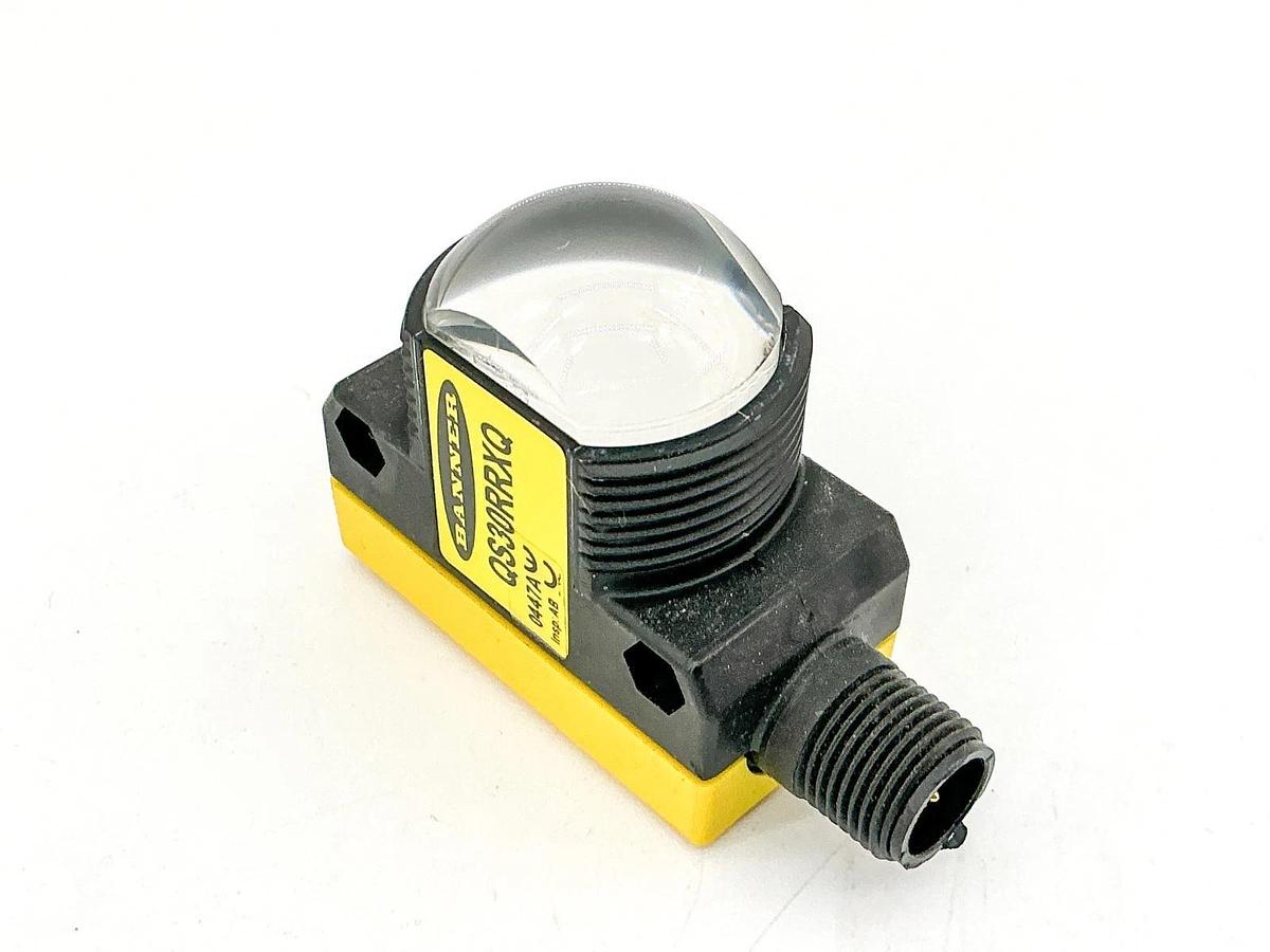 New Banner QS30RRXQ World-Beam Photoelectric Sensor 10-30VDC 71741