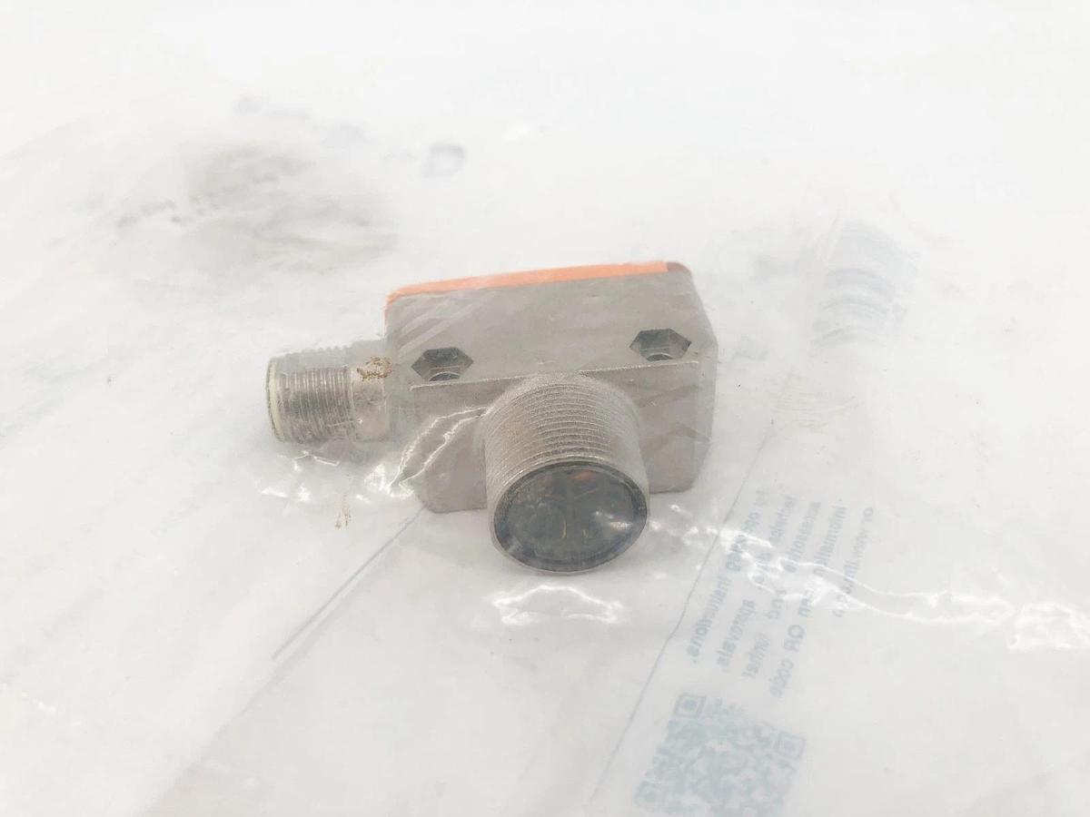 New IFM OGS280 Sensor Transmitter 10-30VDC M12 Right Angle