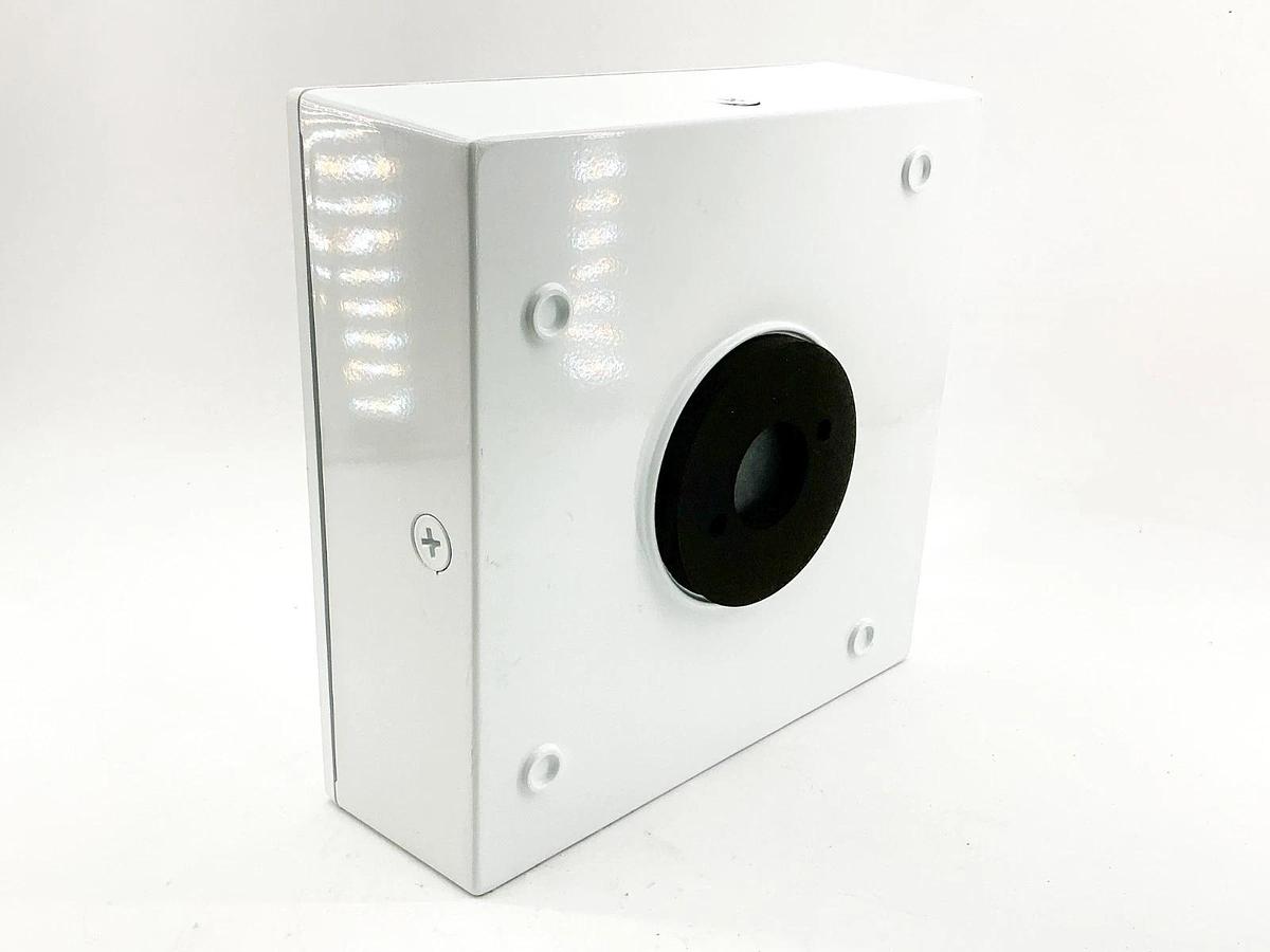 New RAB VANLED40W Fixture 120/277V 5000K Drop Clear Lens White