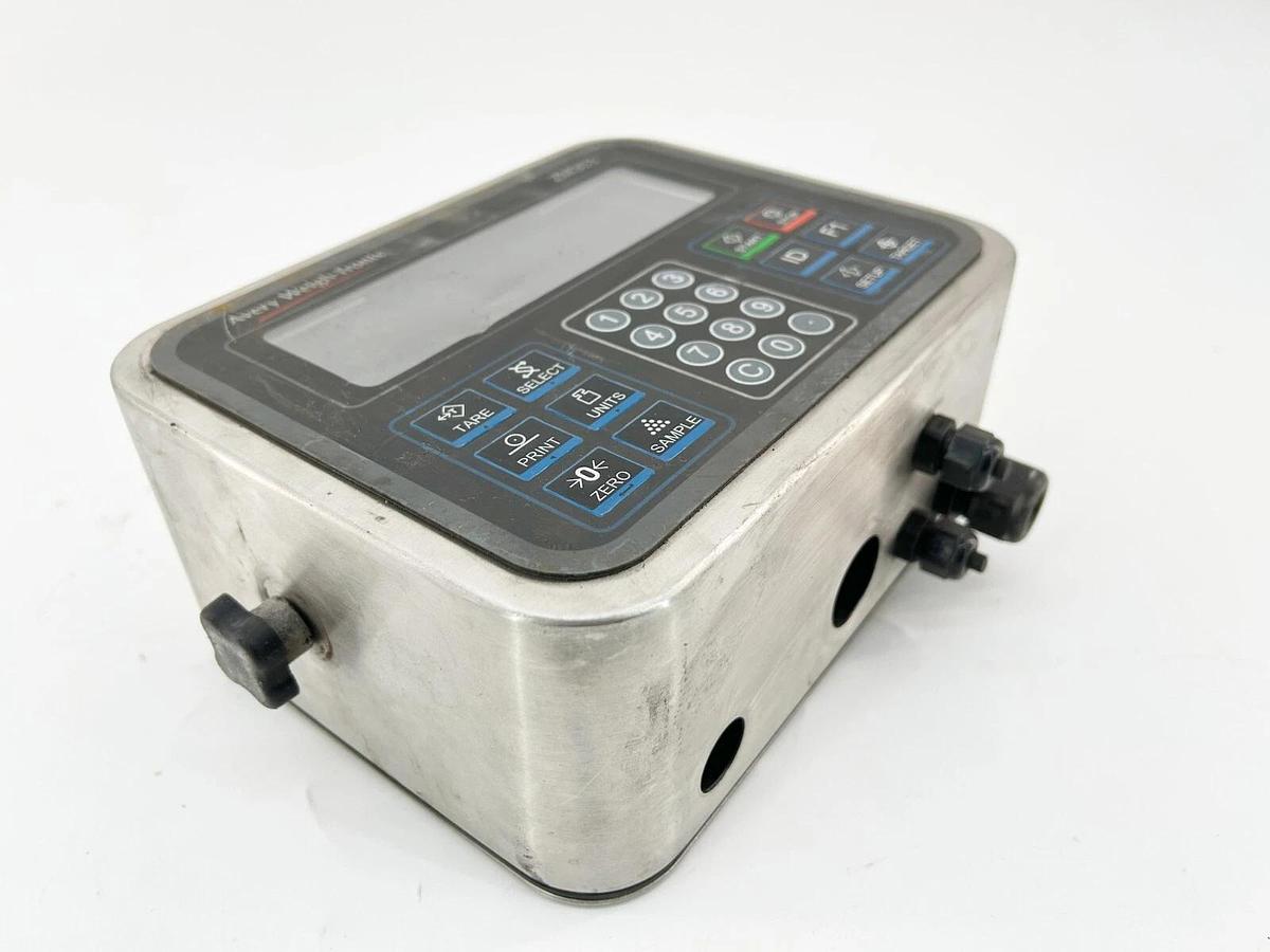 Used Avery Weigh-Tronix ZM303-SD1 Weight Indicator Multi-Function LCD Display 240V