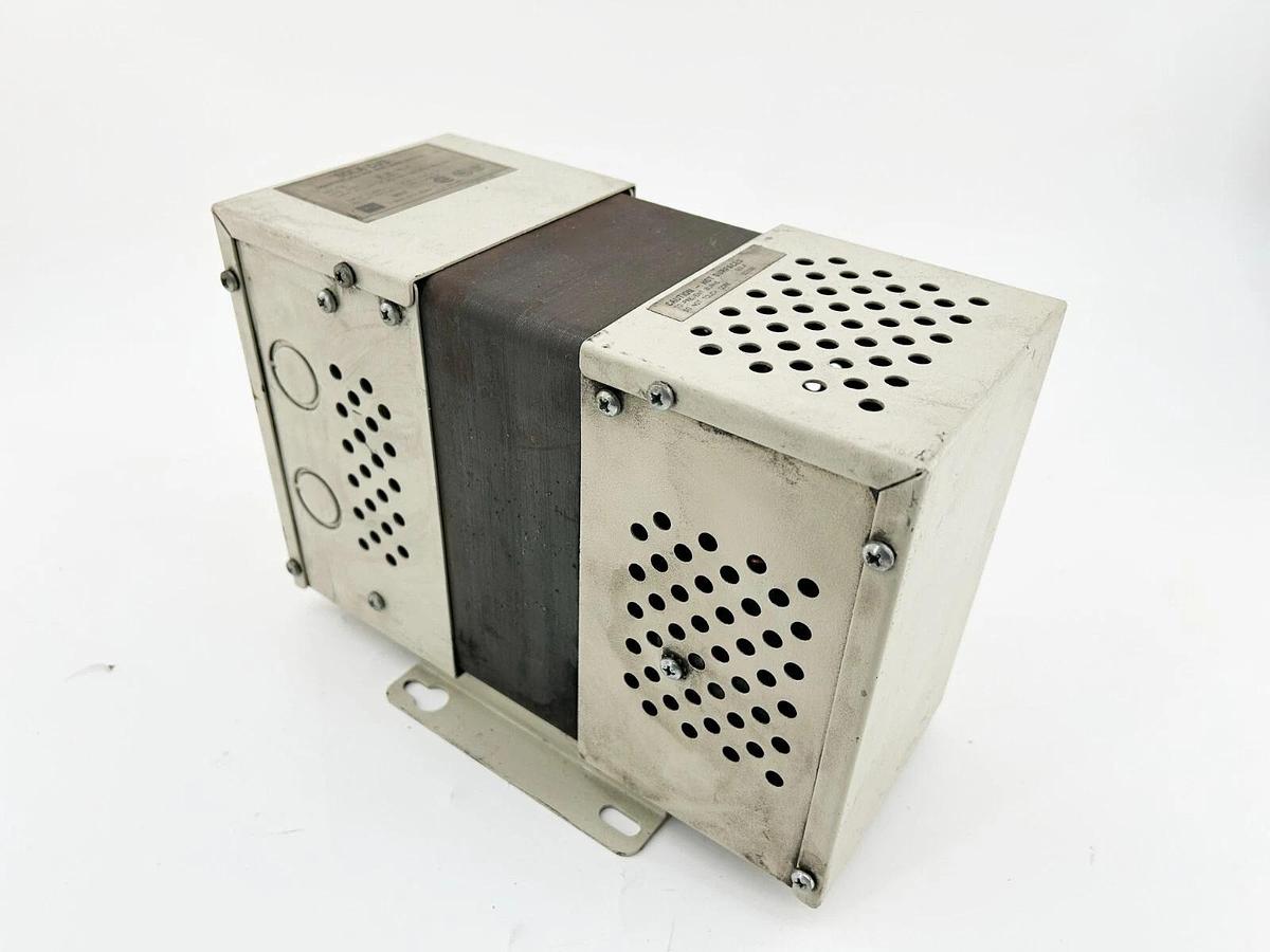 Used Sola 23-23-125-8 Constant Voltage Sine Wave Output 520V 60Hz 3.2A